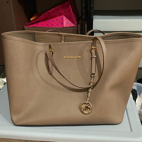 MICHAEL Michael Kors Handbags - Michael Kors Tote